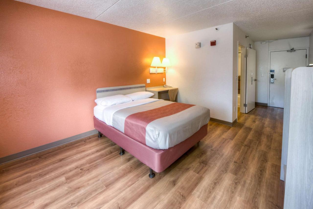 Motel 6-Branford, Ct - New Haven エクステリア 写真